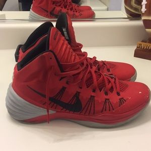 Men’s hyperdunks